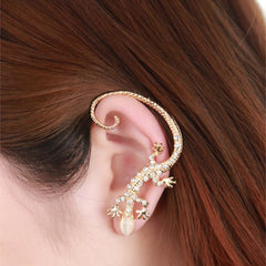 One Piece of Punk Style and Stylish Diamante Gekko Japonicus Earring